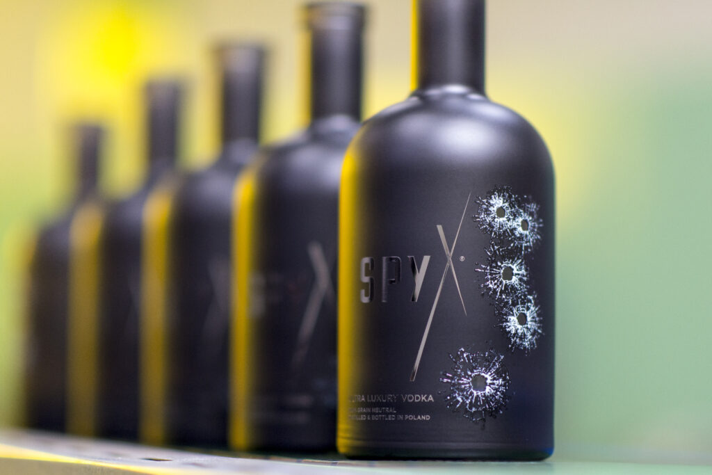 spy-x-ultra-luxury-vodka-bottle-manufacturing